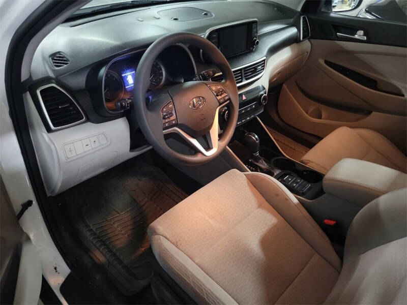 2021 Hyundai Tucson SE