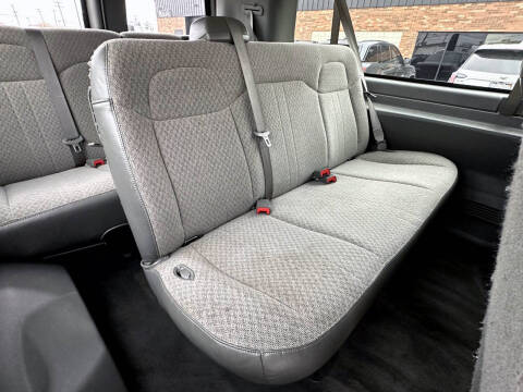 2016 Chevrolet Express LT 3500