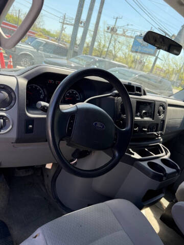 2011 Ford E-Series