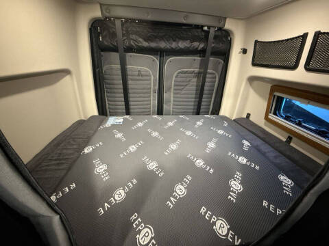 2025 Mercedes-Benz Sprinter
