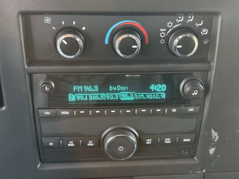 2017 Chevrolet Express 2500