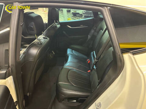 2019 Maserati Levante S