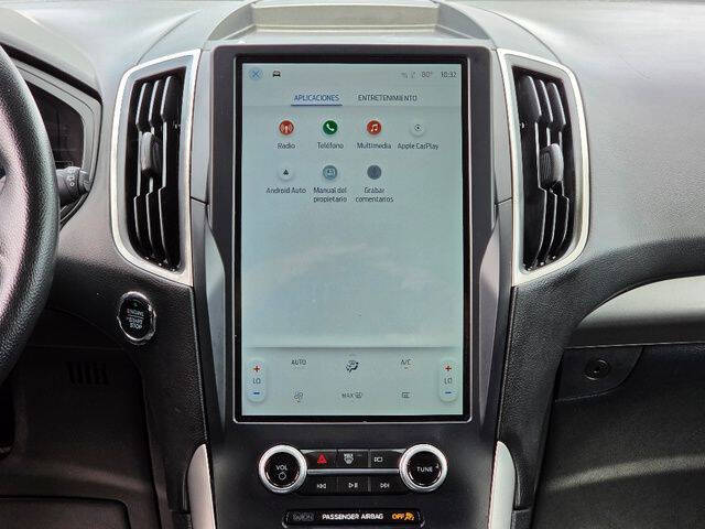 2022 Ford Edge SE