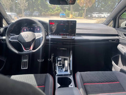 2026 Volkswagen Golf GTI SE