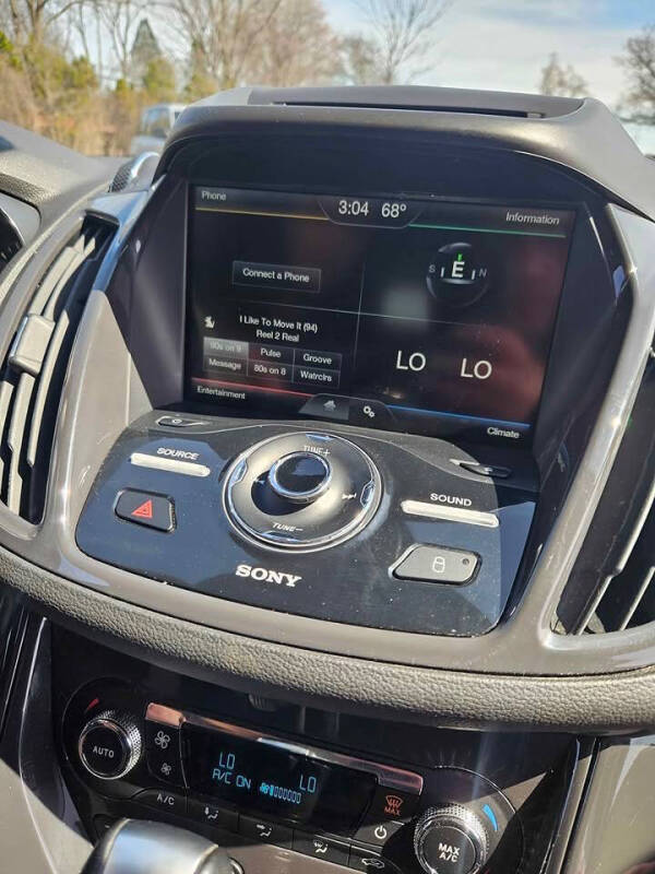 2015 Ford Escape Titanium