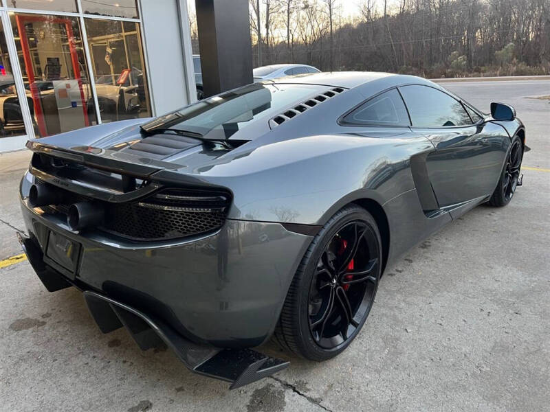 2012 McLaren MP4-12C