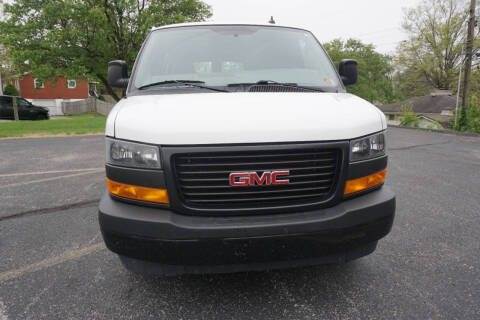 2023 GMC Savana 2500