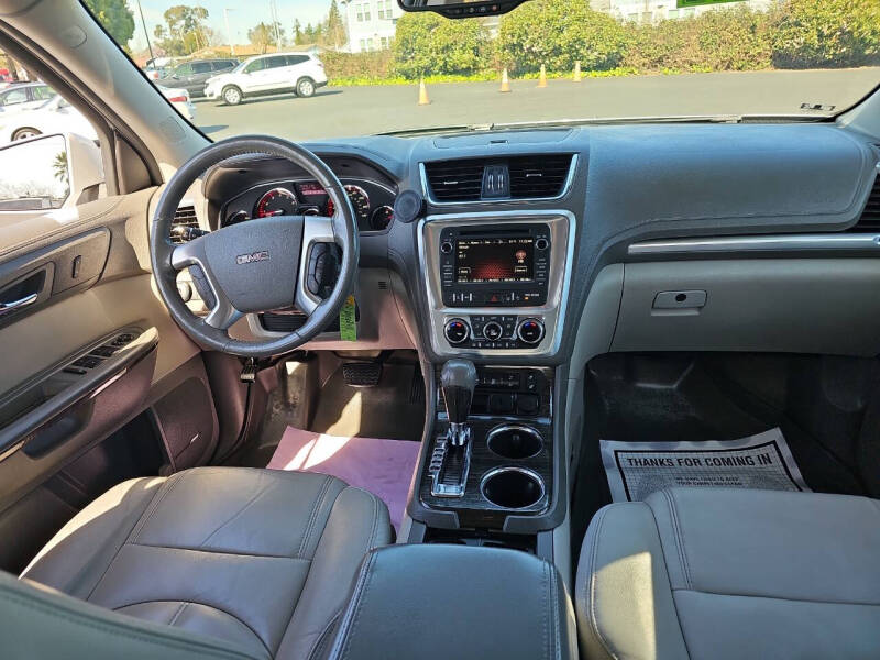 2016 GMC Acadia SLT-1