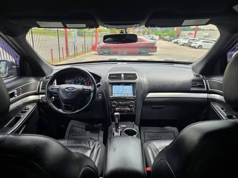 2017 Ford Explorer XLT