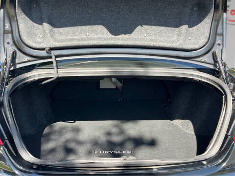 2012 Chrysler 200 Limited