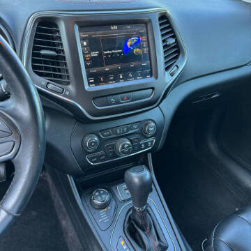2019 Jeep Cherokee Trailhawk