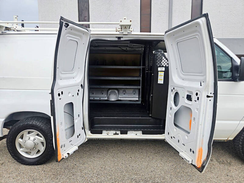 2014 Ford E-Series E-150