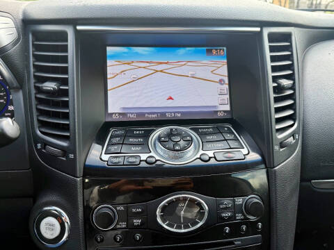 2015 Infiniti QX70