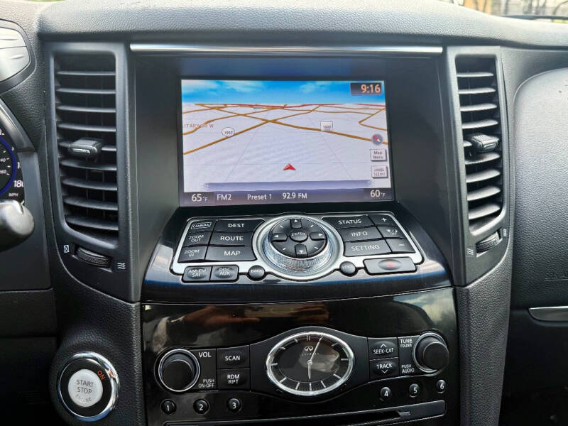 2015 Infiniti QX70