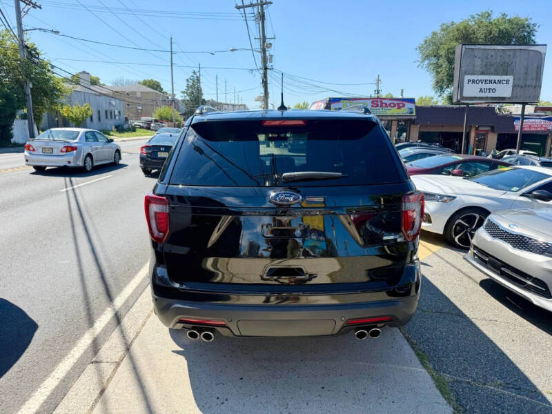 2018 Ford Explorer Sport