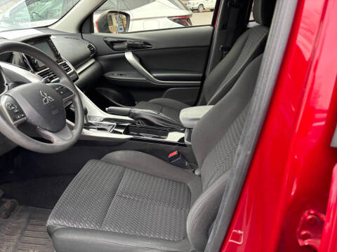 2020 Mitsubishi Eclipse Cross ES