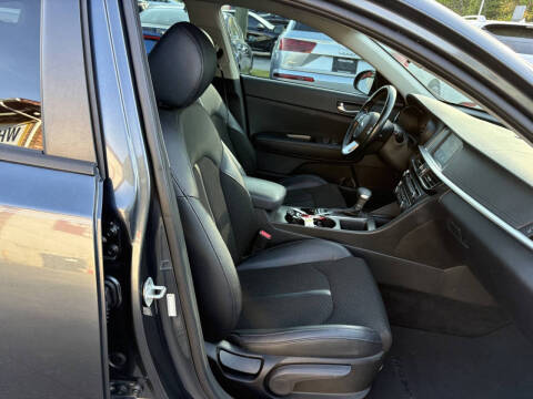 2020 Kia Optima LX
