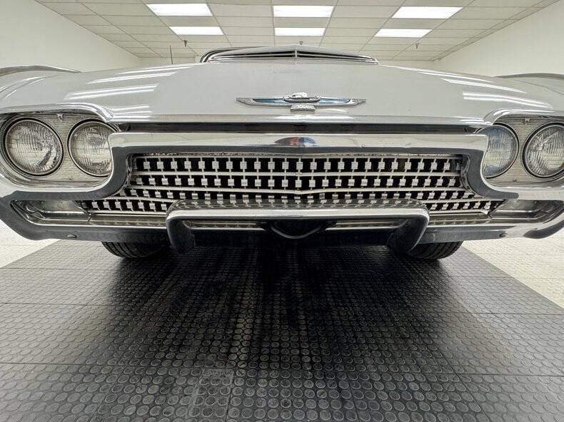 1962 Ford Thunderbird