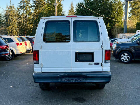 2011 Ford E-Series