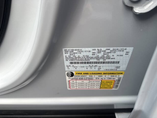 2025 Ford Expedition Active