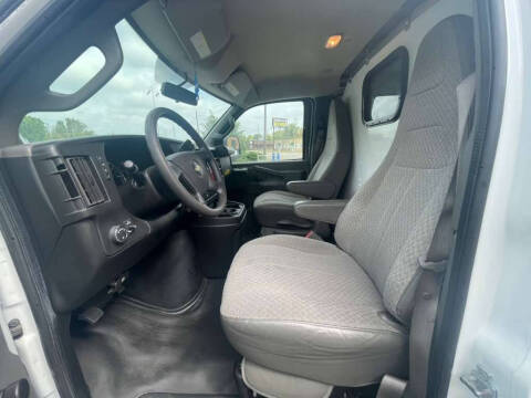2018 Chevrolet Express 2500