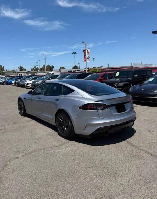 2026 Tesla Model S Plaid