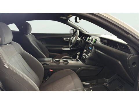 2018 Ford Mustang EcoBoost