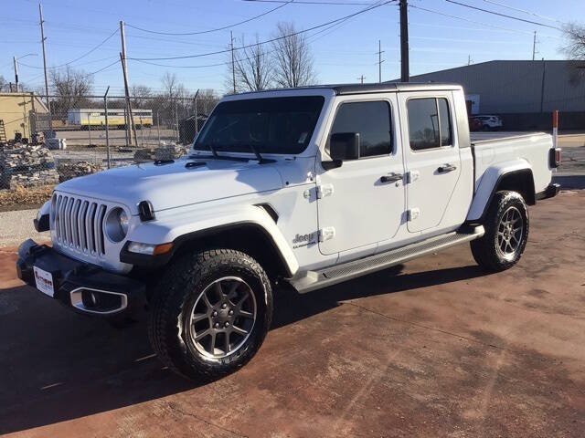 Used 2022 Jeep Gladiator Overland with VIN 1C6HJTFG1NL175098 for sale in Vinita, OK