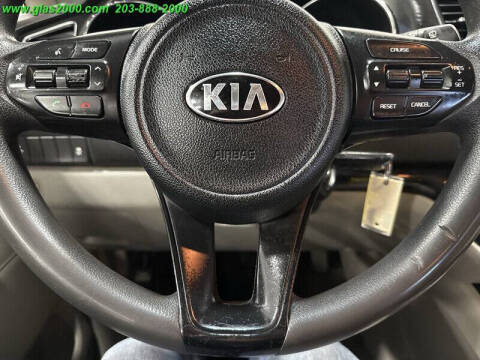 2018 Kia Sedona L