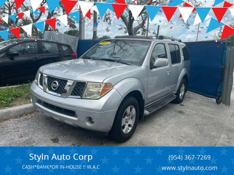 2005 Nissan Pathfinder for sale at Styln Auto Corp in West Park FL