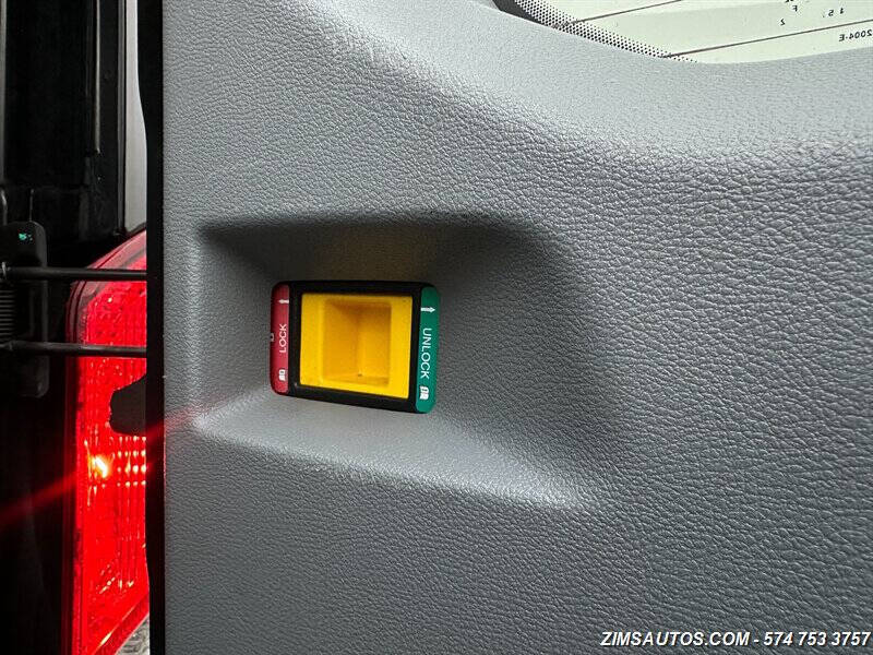 2015 Ford Transit 350 XL