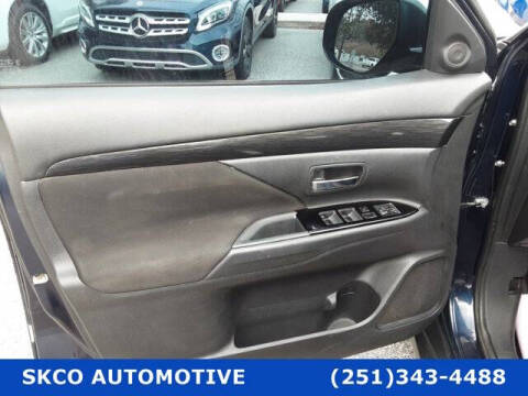 2018 Mitsubishi Outlander LE