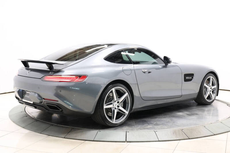 2017 Mercedes-Benz AMG GT
