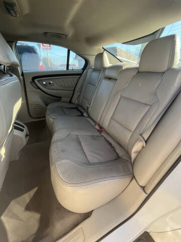 2010 Ford Taurus Limited