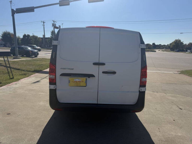 2018 Mercedes-Benz Metris