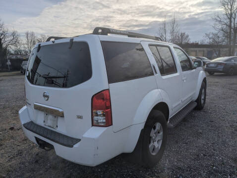 2006 Nissan Pathfinder SE