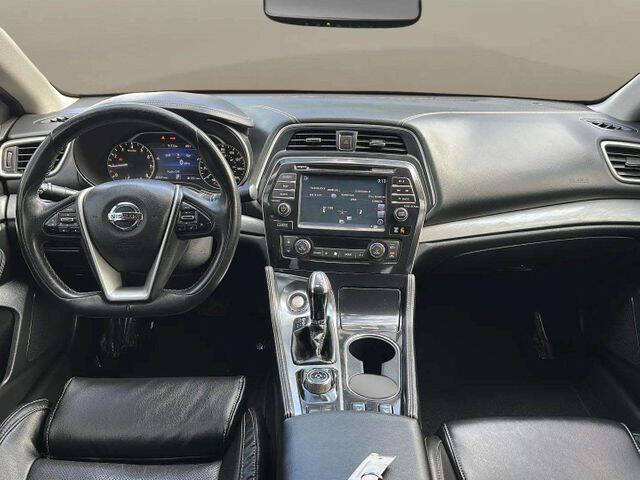 2017 Nissan Maxima