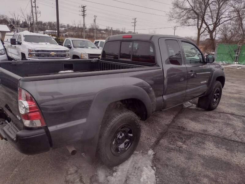 2010 Toyota Tacoma Base photo 4