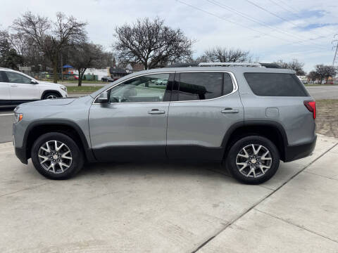 2023 GMC Acadia SLT