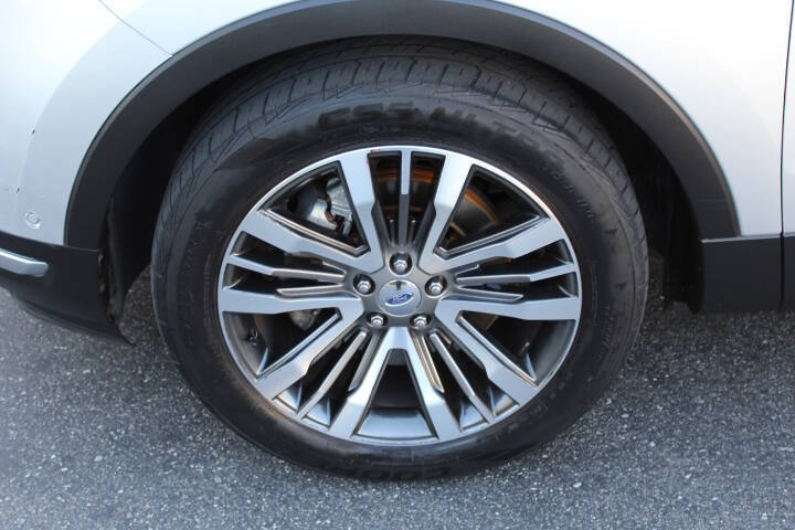 2018 Ford Explorer Platinum