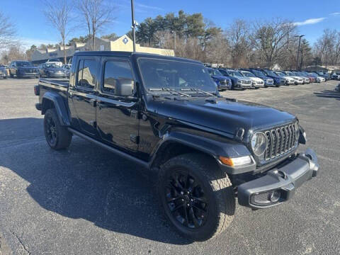 2024 Jeep Gladiator NightHawk