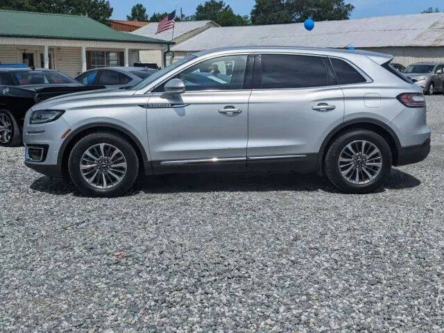 2019 Lincoln Nautilus Select