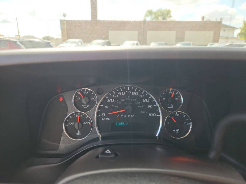 2022 Chevrolet Express 2500