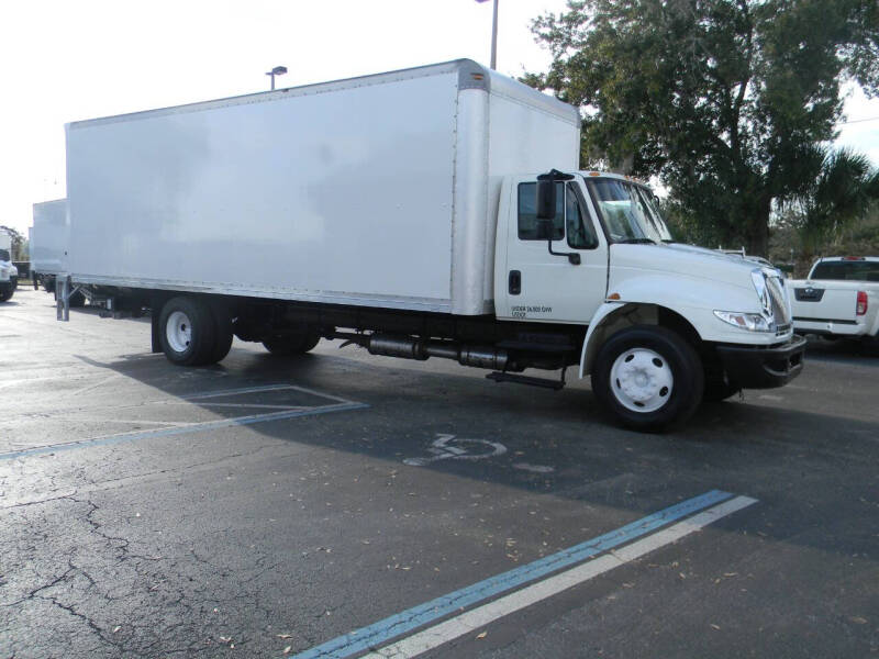2017 International DuraStar 4300