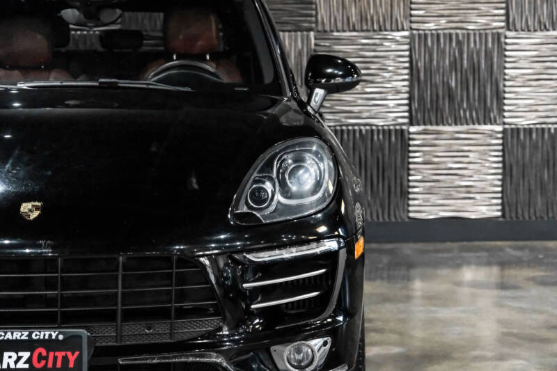 2017 Porsche Macan S