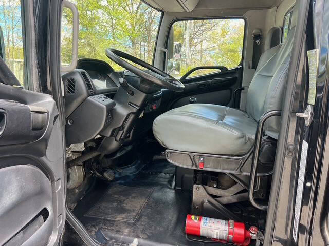 2020 Hino 258