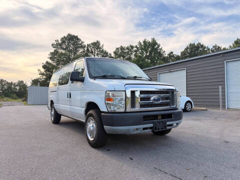 2011 Ford E-Series E-150 XL