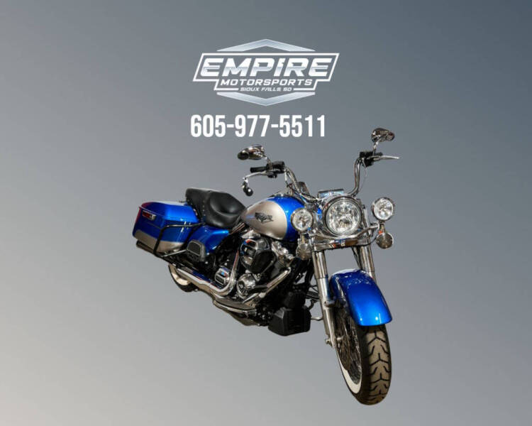 2018 Harley-Davidson® FLHR - Road King®