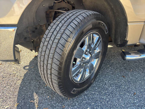 2012 Ford F-150 Lariat