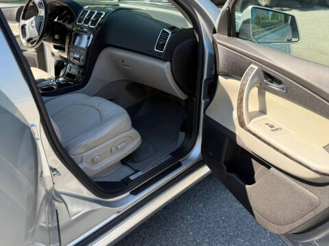 2011 GMC Acadia Denali